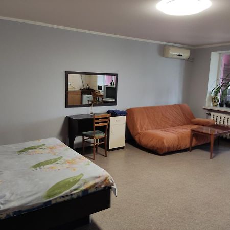 Appartamento Проспект Миру 35 Kryvyj Rih Esterno foto